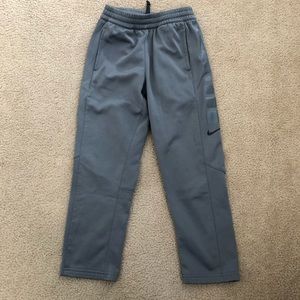 Nike basketball pants size 7